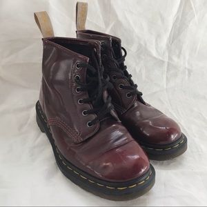 Dr. Martens Airwair Mens sz 8/EU 41/ Womens 10.5
